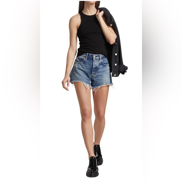 Moussy Pants - Moussy Vintage Charlotte frayed hem distressed denim shorts button fly size 28